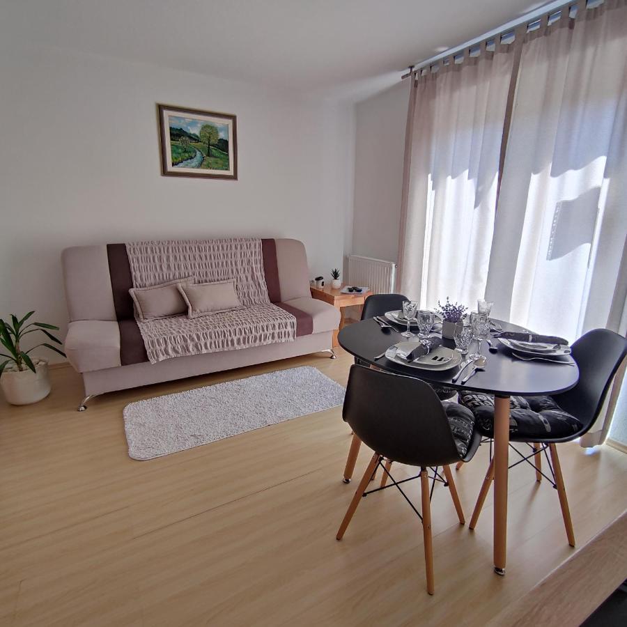 Apartments Sanja غاكوفيتسا المظهر الخارجي الصورة
